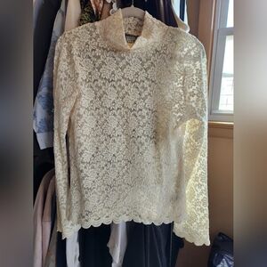 Metrostyle Ivory Floral Lace Long Sleeve Top
